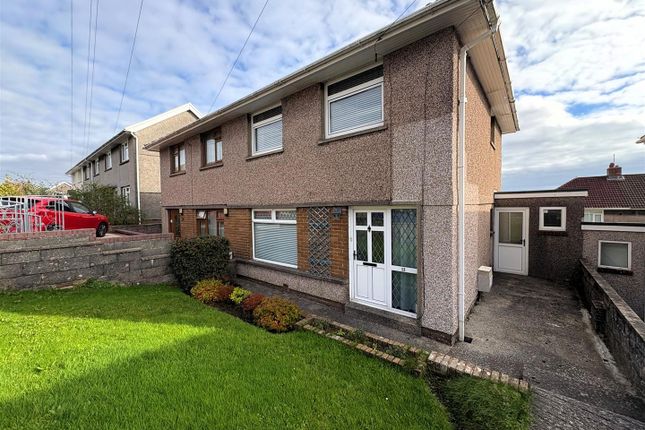 3 bed semi-detached house