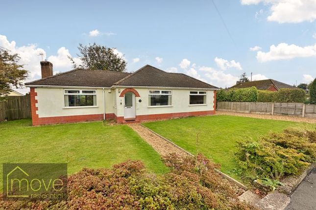 2 bedroom detached bungalow for sale