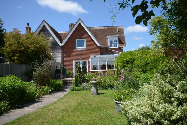 Manston 3 bed cottage for sale