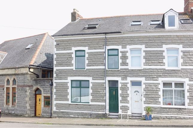 High Street, Penarth 3 bed end of terrace house for sale