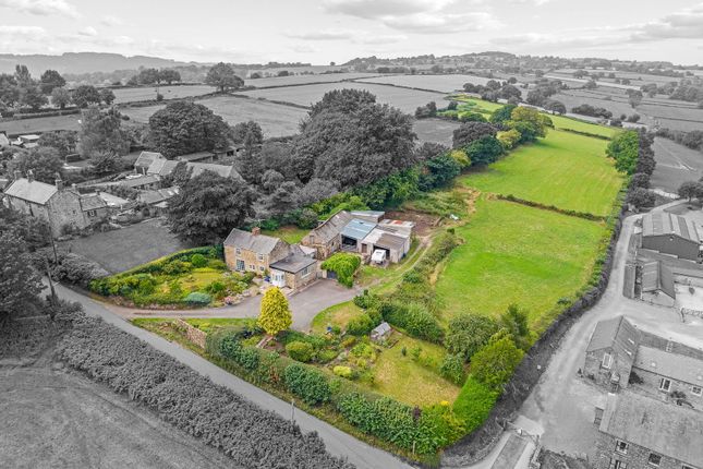 2 bed detached house