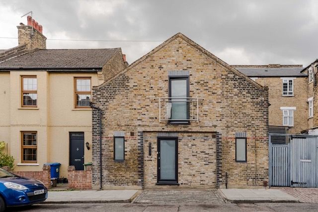 Borland Road, Peckham Rye, London, SE15 3 bed semi