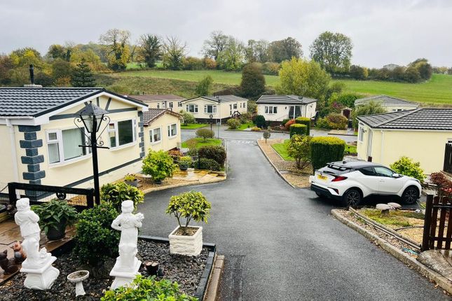 Bromyard Herefordshire 2 bed park home for sale