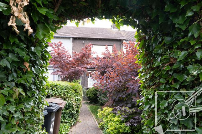 Mayfield Road, Gravesend 2 bed house for sale