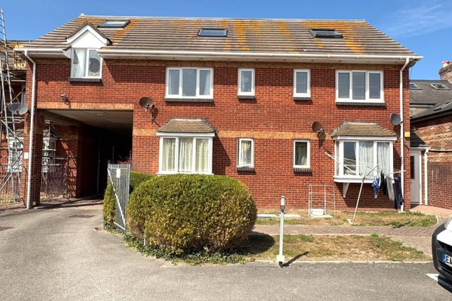1 bedroom maisonette for sale