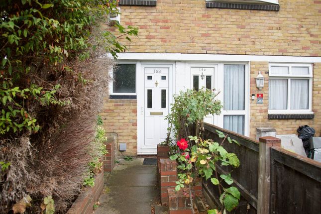 Whinchat Road, West Thamesmead, SE28 0DP 4 bed townhouse for sale