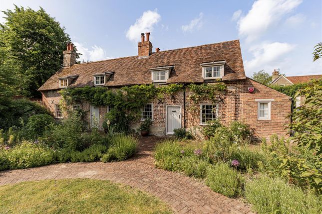 The Street, Canterbury CT3 5 bed detached house for sale