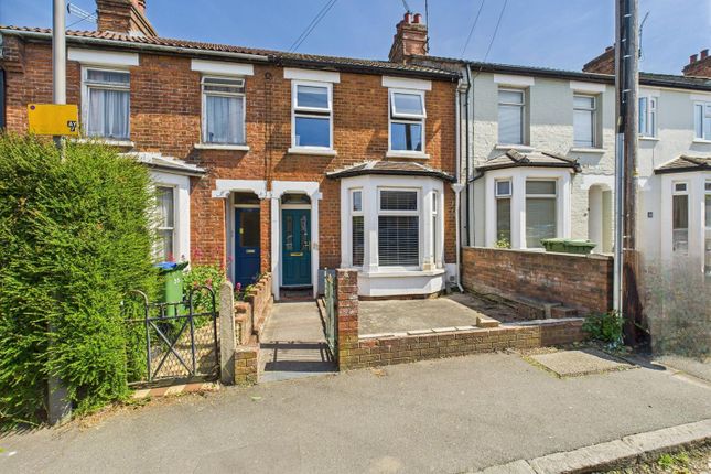 Highbridge Road, Aylesbury HP21 3 bed terraced house for sale