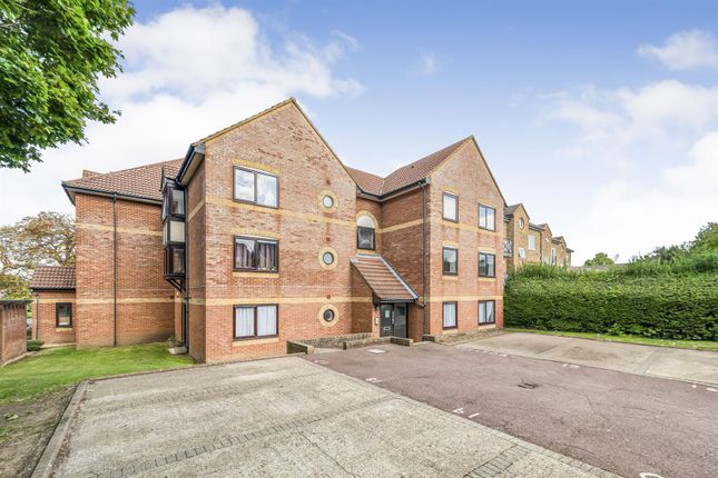 Overton Road, Sutton 1 bed apartment for sale
