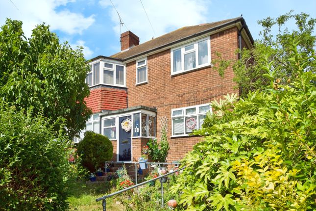 2 bedroom maisonette for sale