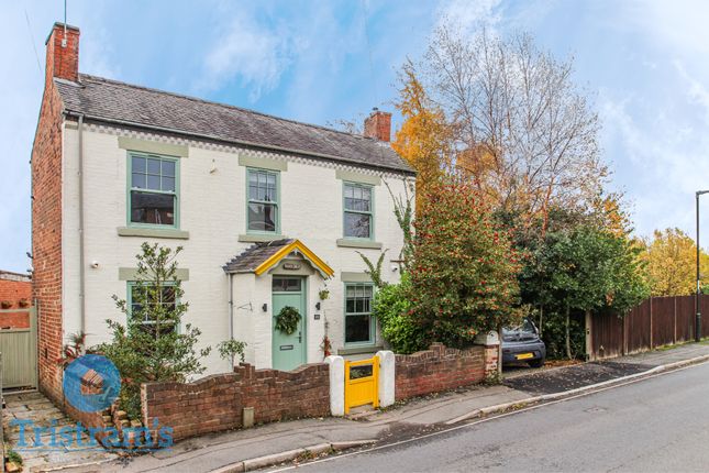 3 bed detached house