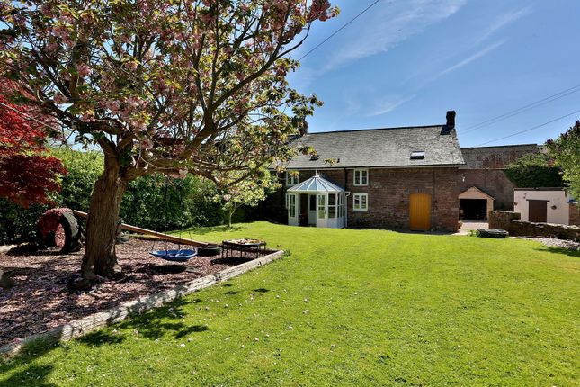 4 bedroom semi-detached house for sale
