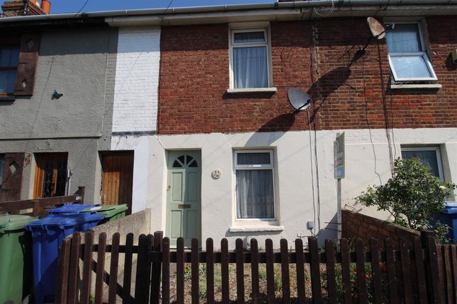 Marine Parade, Sheerness 2 bed terraced house for sale