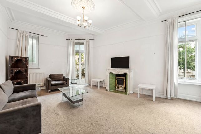 Earls Court Square, Earls Court, London 4 bed flat for sale