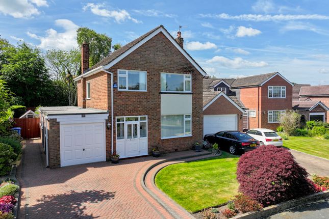 Longacres Road, Altrincham WA15 3 bed detached house for sale