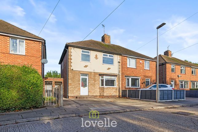 3 bedroom semi-detached house for sale