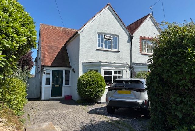 Manor Road, Selsey 4 bed semi