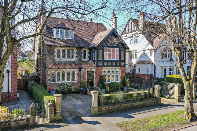 Harrogate, North Yorkshire, HG2 5 bed detached house for sale