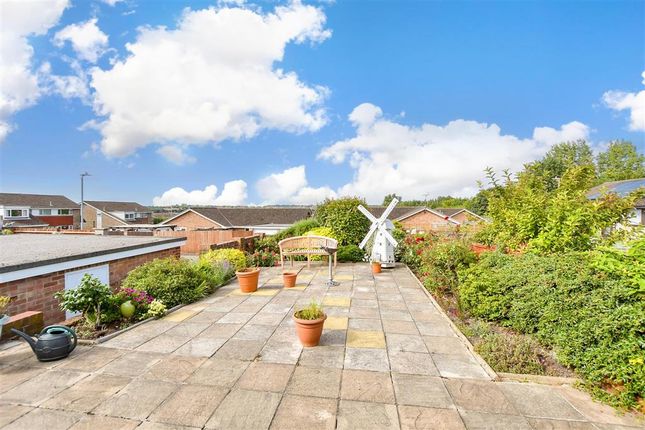 Birkdale Drive, Folkestone, Kent 2 bed semi