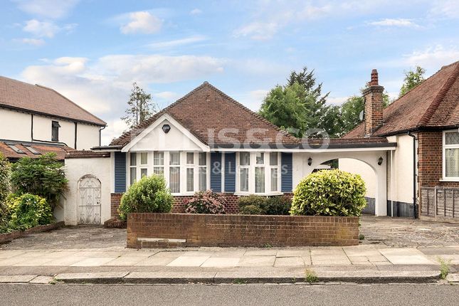 Stoneyfields Gardens, Edgware, Middx... 2 bed bungalow for sale