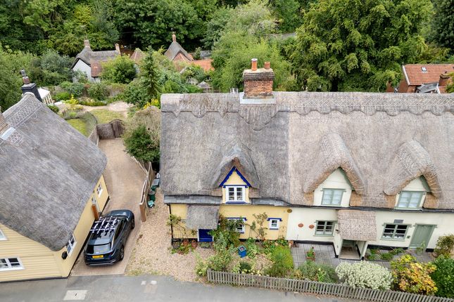 Grove Hill, Colchester, CO7 2 bed cottage for sale