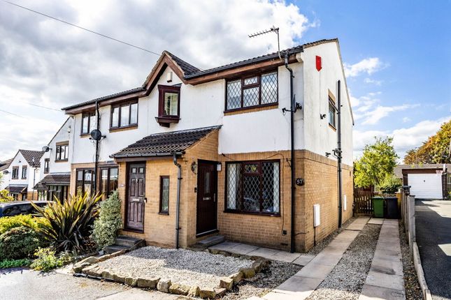 Charnwood Bank, Batley WF17 2 bed semi