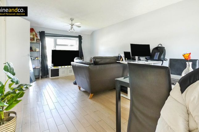Northdown Road, Hatfield 1 bed flat for sale