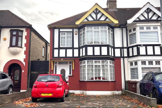 Havering Gardens, Chadwell Heath, RM6 3 bed end of terrace house for sale