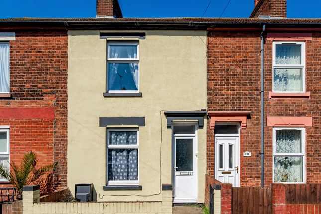 Alderson Road, Great Yarmouth 3 bed terraced house for sale
