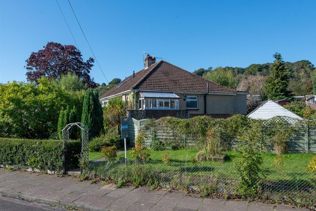 Downside Avenue, Worthing BN14 2 bed semi