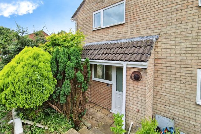 Hazeldene Avenue, Brackla, Bridgend 1 bed semi