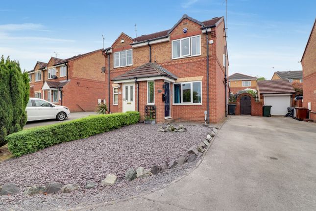 2 bedroom semi-detached house for sale