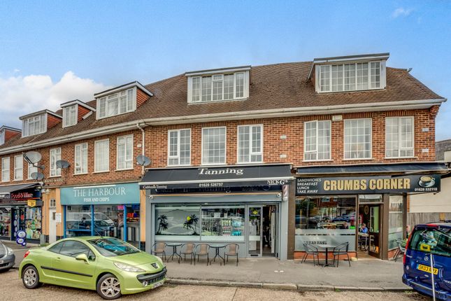 Swains Market, Flackwell Heath, HP10 2 bed flat for sale