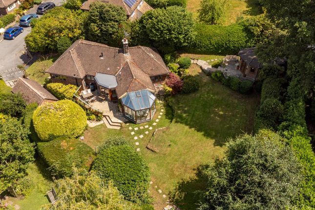 Park Crescent, Forest Row RH18 3 bed detached bungalow for sale