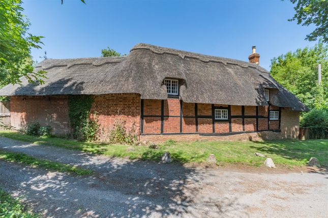 2 bedroom cottage for sale