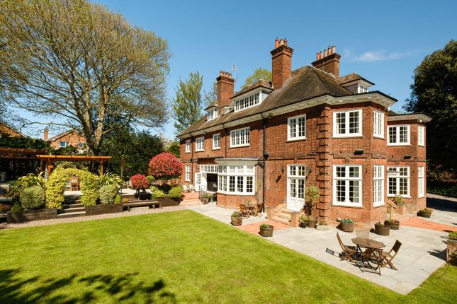 Gaia Lane, Lichfield WS13 7 bed detached house for sale
