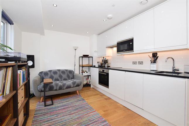 1 bed flat