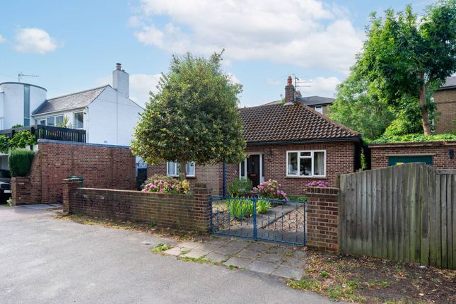 Langton Way, Blackheath, London, SE3 3 bed bungalow for sale