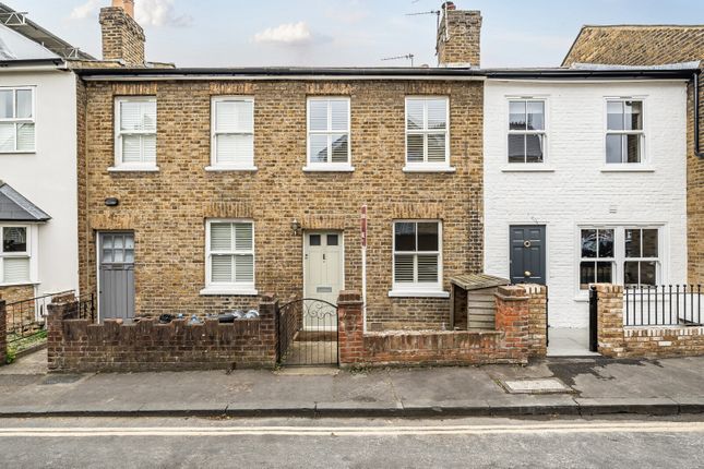 Gomer Place, Teddington, TW11 2 bed terraced house for sale