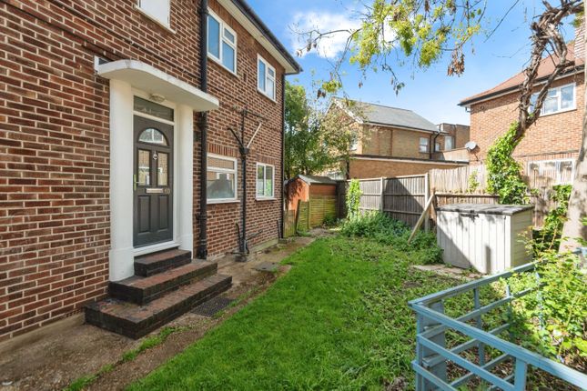 2 bedroom maisonette for sale