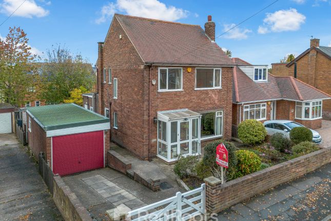 Poplar Drive, Rotherham S63 3 bed detached house for sale