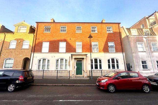 Rumbush Lane, Dickens Heath, Shirley... 2 bed flat for sale