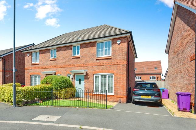3 bedroom semi-detached house for sale