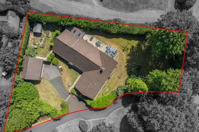Plymouth Road, Barnt Green... 4 bed bungalow for sale