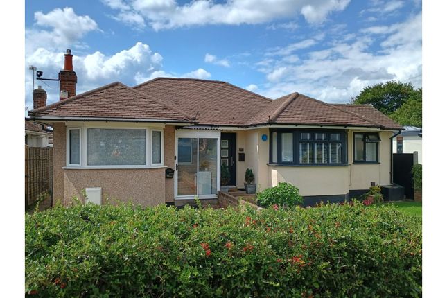 2 bed semi-detached bungalow
