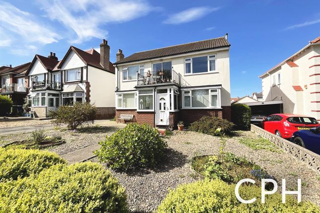 Scalby Mills Road, Scarborough 2 bed flat for sale