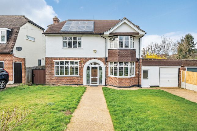 Highfield Drive, Bromley, Kent, BR2 3 bed detached house for sale