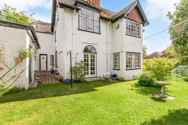 4 bedroom detached villa for sale