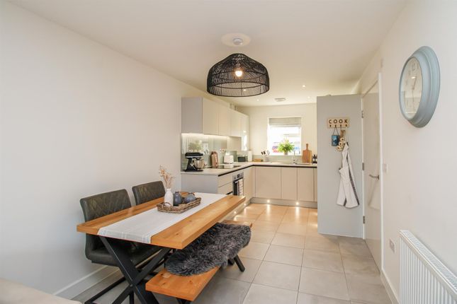 3 bedroom town house for sale