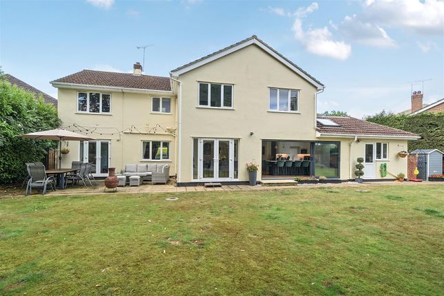 Beaufront Road, Camberley GU15 5 bed detached house for sale